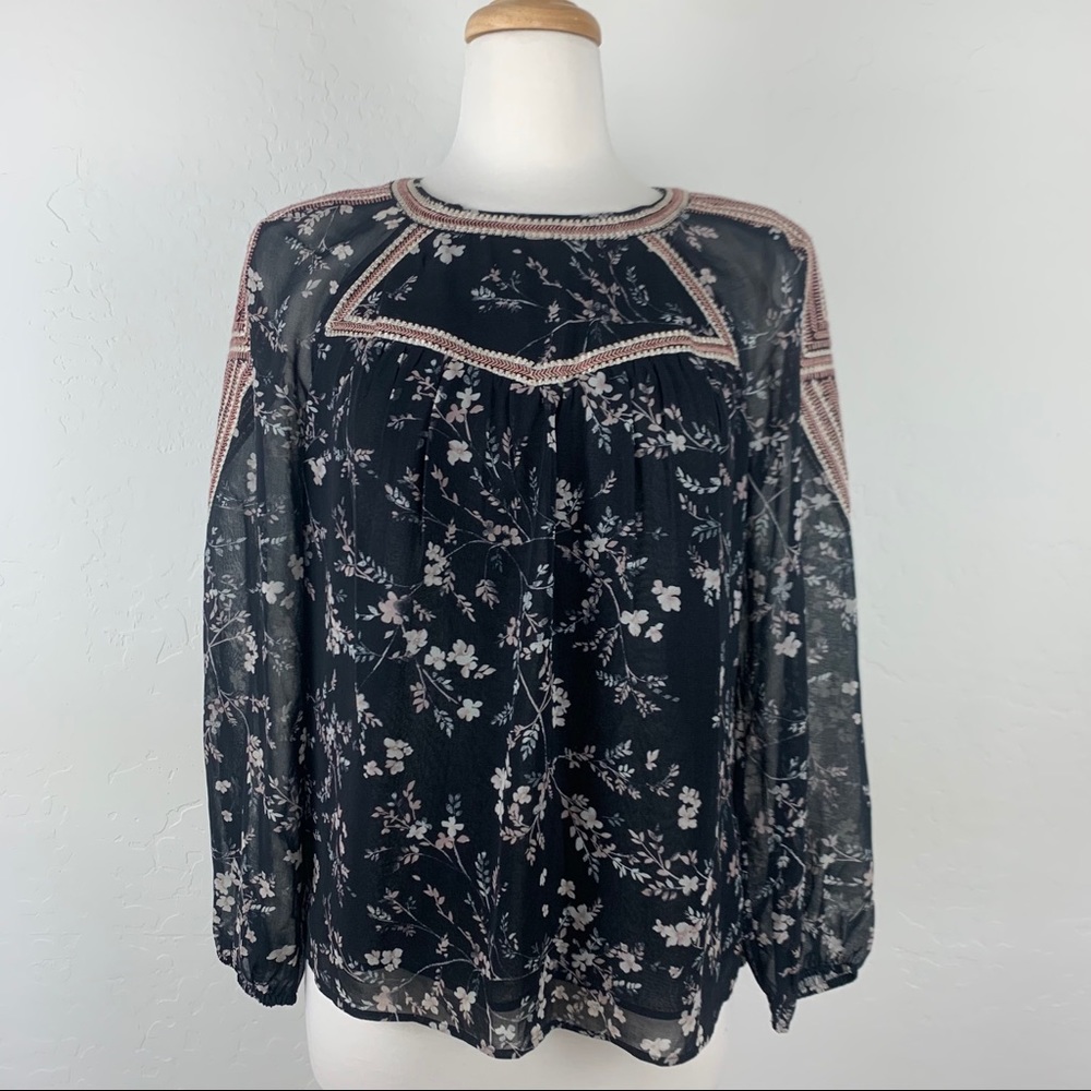 Pale Sky Floral Bohemian Blouse Black Size XS